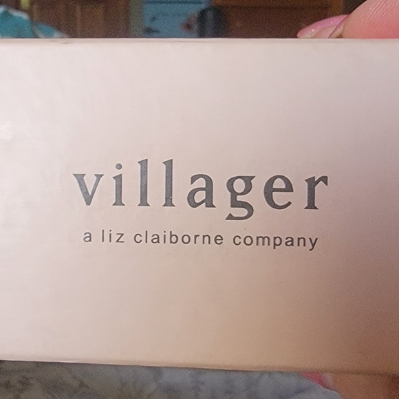 NIB Silver Bangel Bracelet set by Villager 6 Bracelets - Picture 2 of 7